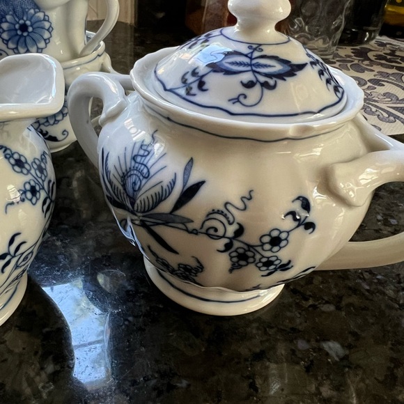 Blue Danube coffee set - Picture 5 of 10